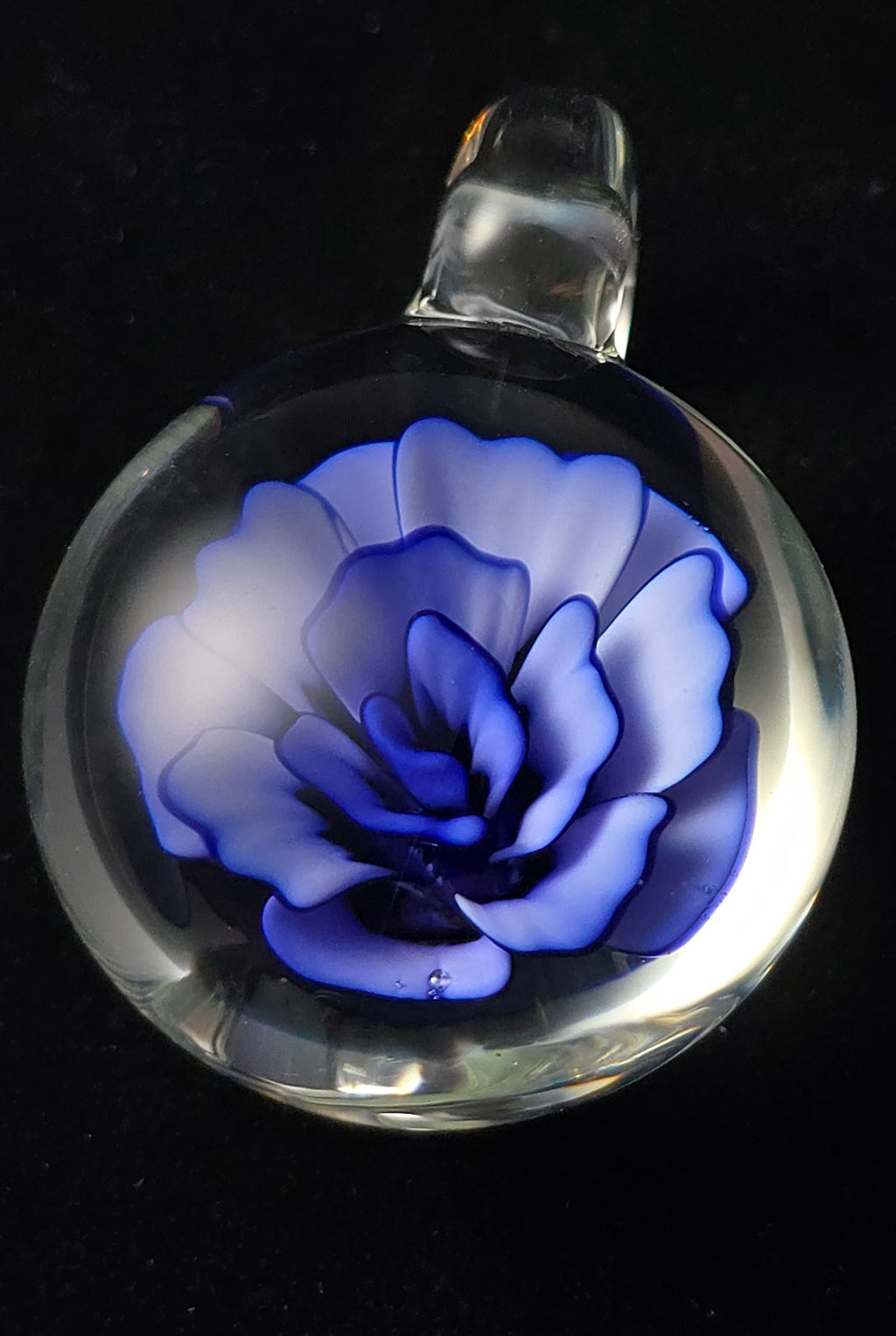 1.55 x 1.12 Flower Pendant  - Justin Bodovsky
